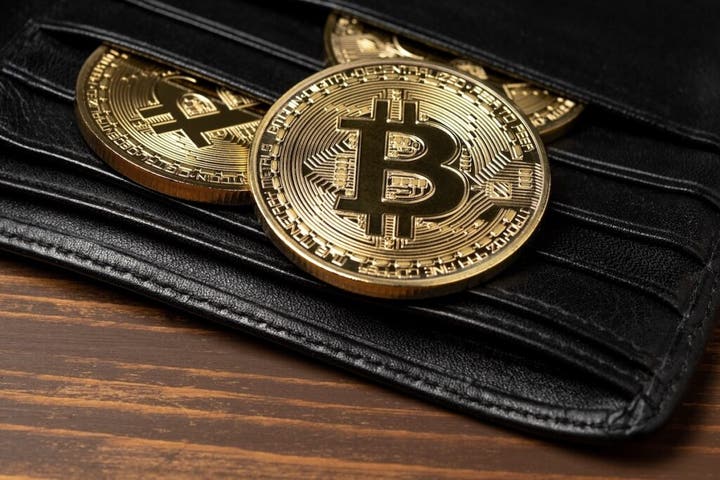 Massive Bitcoin Movement: $8.6 Billion from Dormant Wallets Activated After 14 Years – Here's What You Need to Know